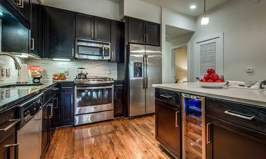 Features 2 | Apartments Near Tanglewood Houston